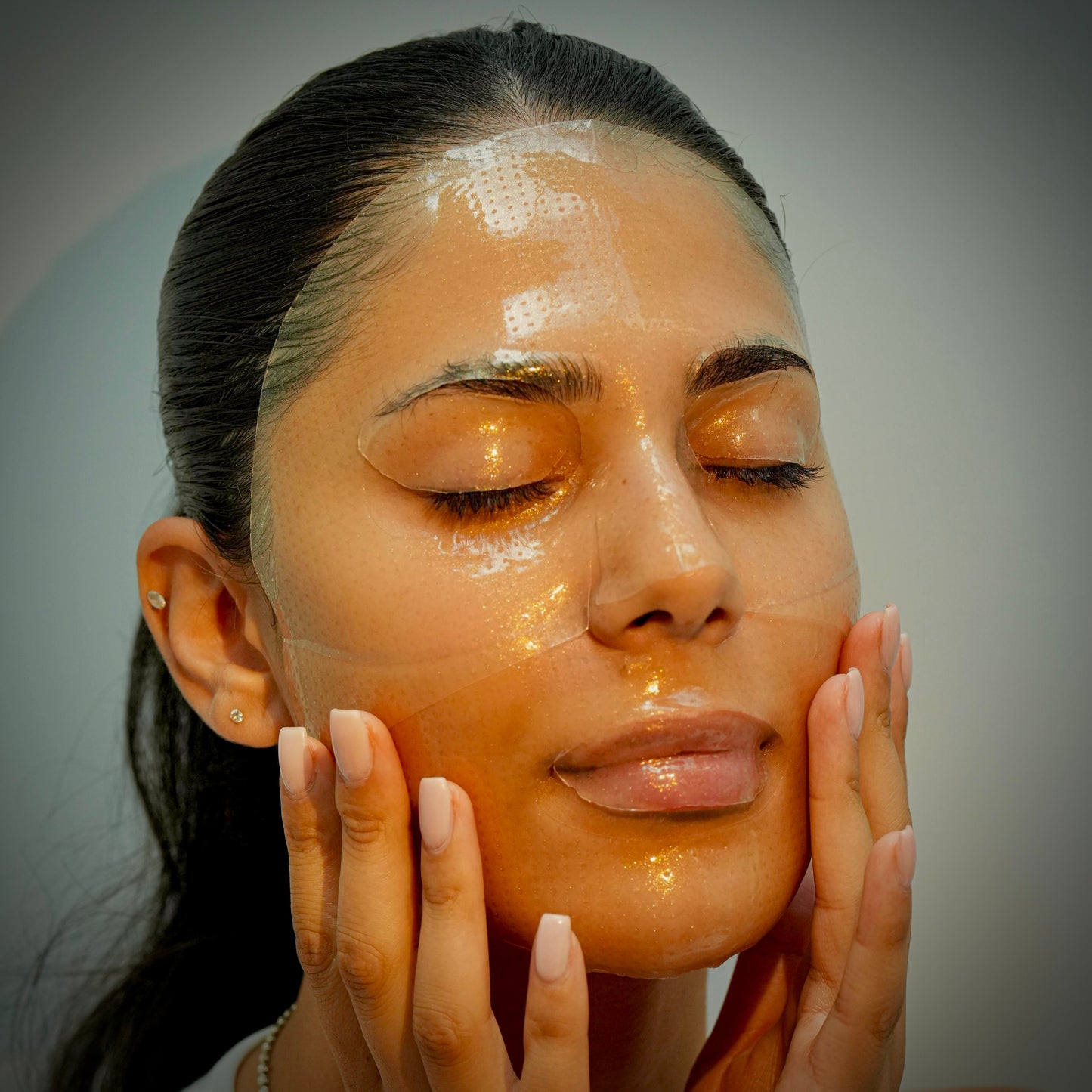 SAZA 24K GOLD KOLLAGEN GEL MASK